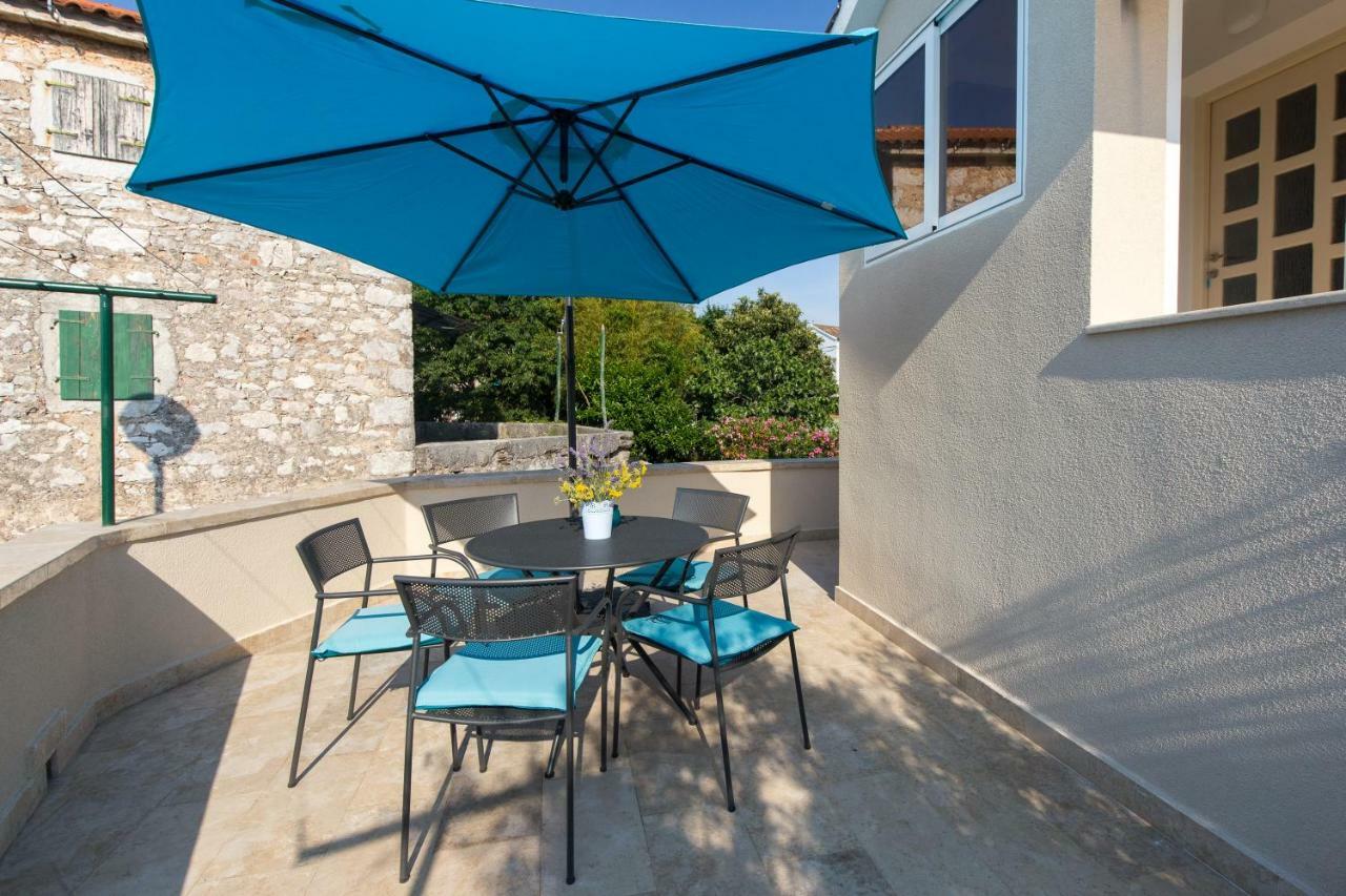 Apartman Ivona Malinska Εξωτερικό φωτογραφία