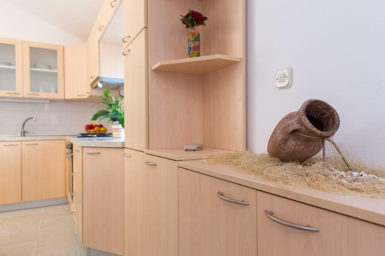 Apartman Ivona Malinska Εξωτερικό φωτογραφία