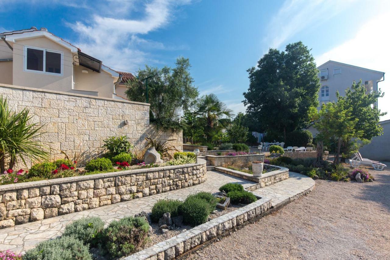 Apartman Ivona Malinska Εξωτερικό φωτογραφία
