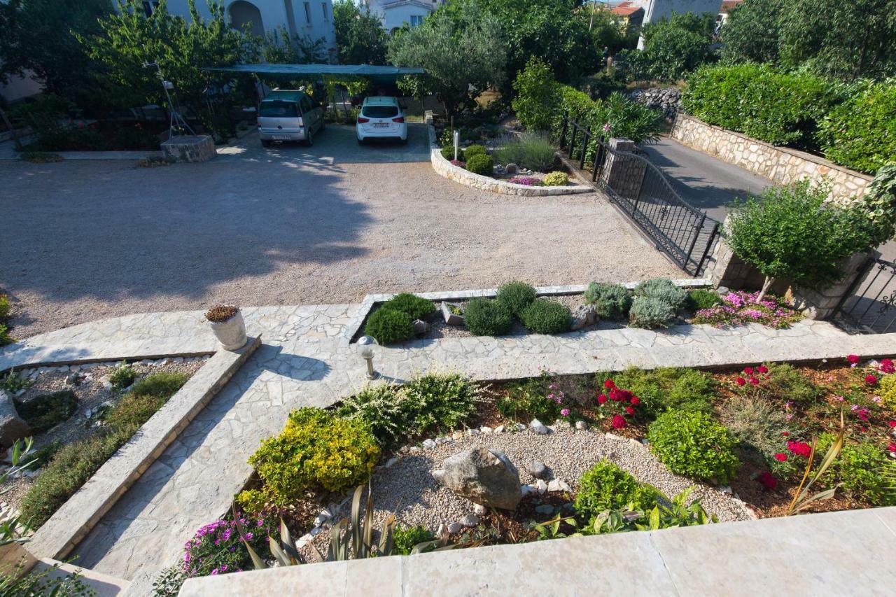 Apartman Ivona Malinska Εξωτερικό φωτογραφία